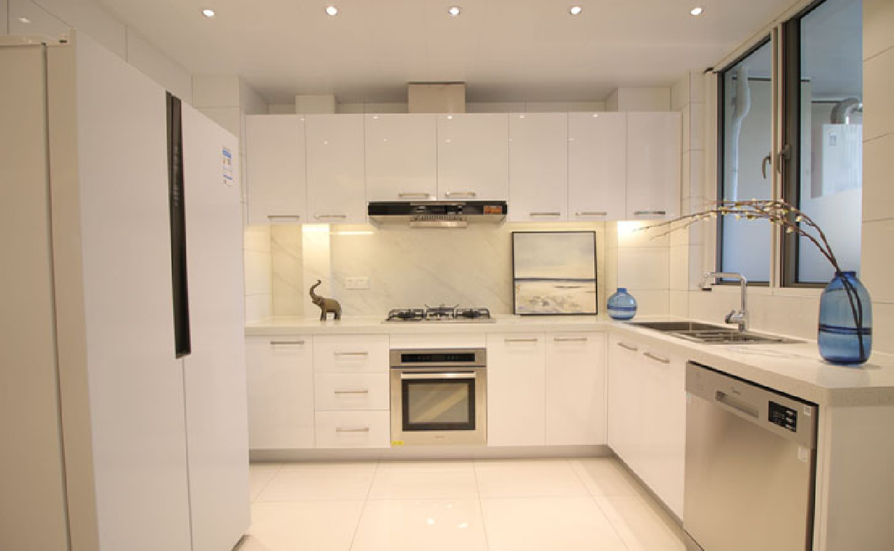 Top of City - Image 2