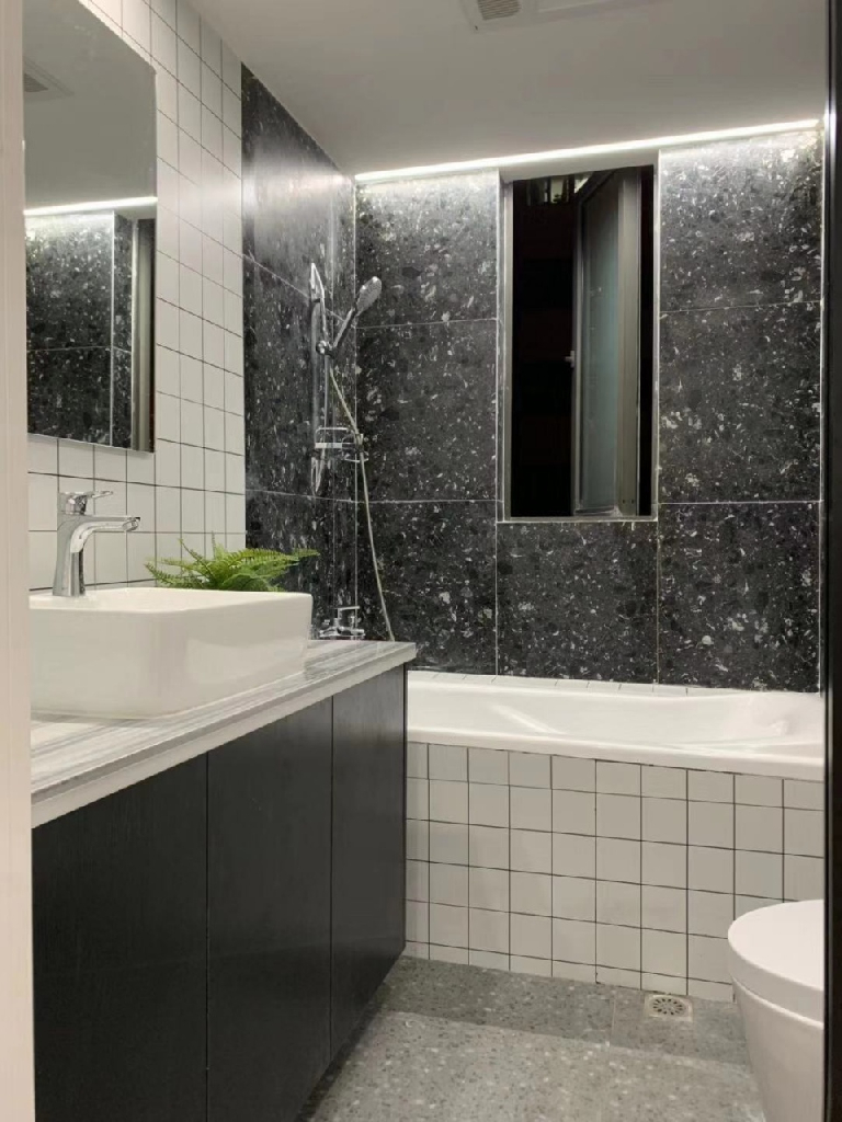 Top of City - Image 9