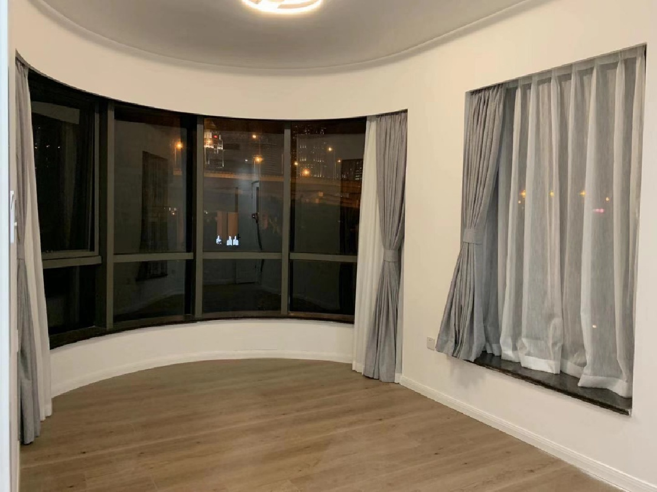 Top of City - Image 8