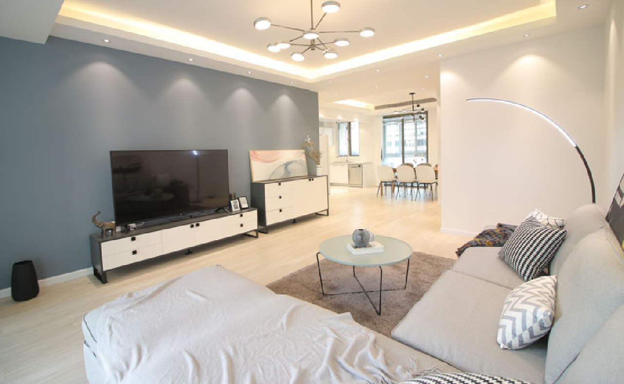 Top of City - Image 7