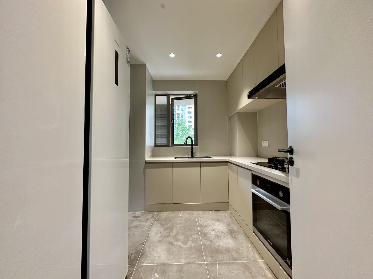 One Park Avenue - Image 7