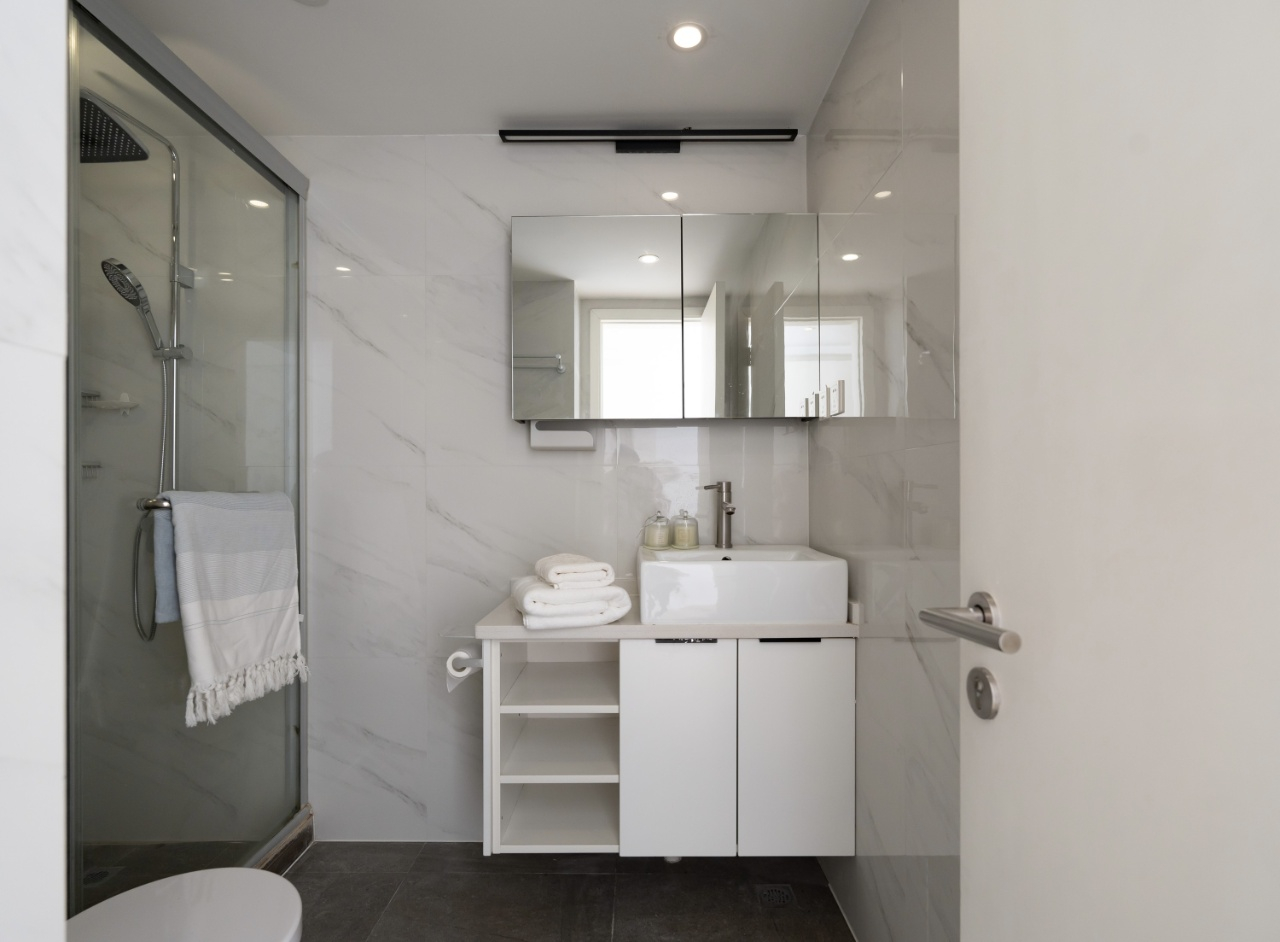 One Park Avenue - Image 9