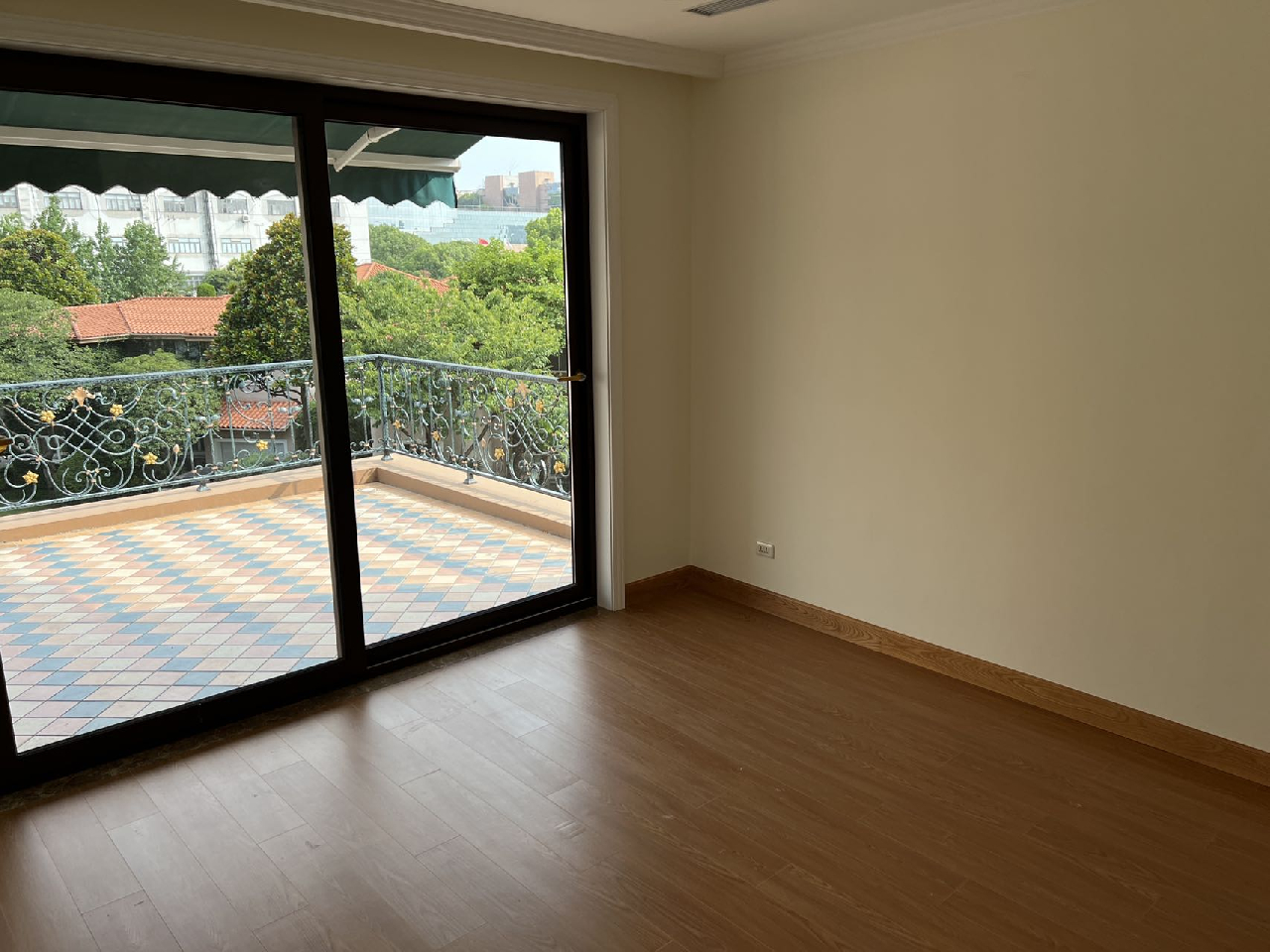 Jasmine Garden - Image 10