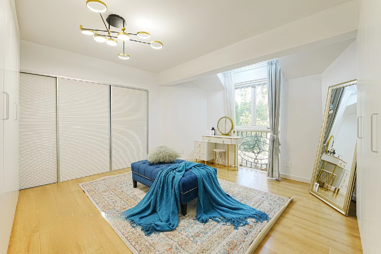 Sassoon Park - Image 3