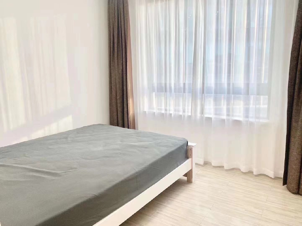 Top of City - Image 6