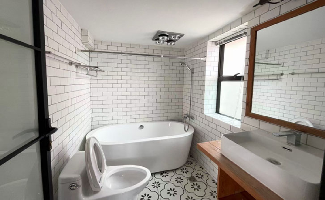 Grand Plaza - Image 6