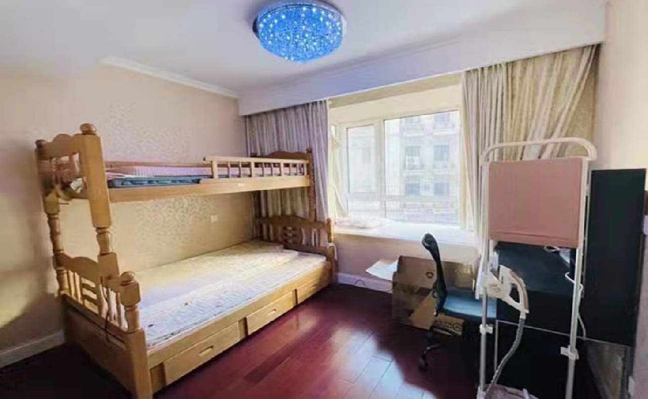 Triumphant Paradise - Image 6