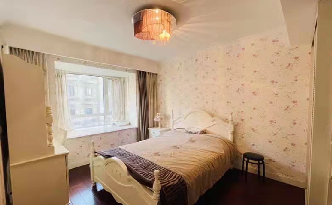 Triumphant Paradise - Image 4