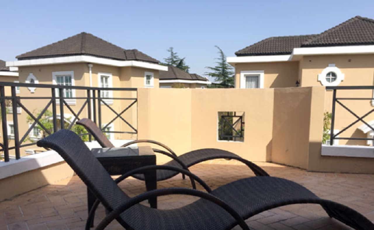 Windsor Park - Image 5