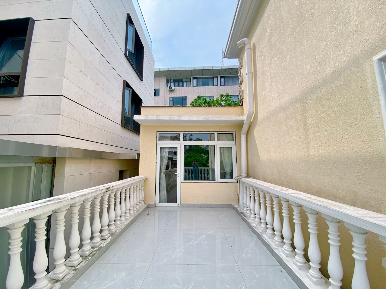 Mandarine Garden - Image 9