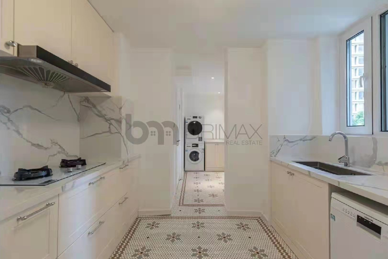 Top of City - Image 8