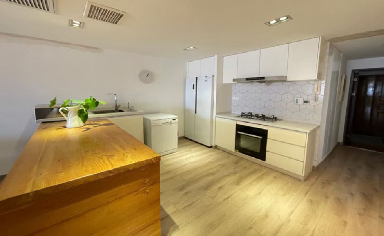 Grand Plaza - Image 4