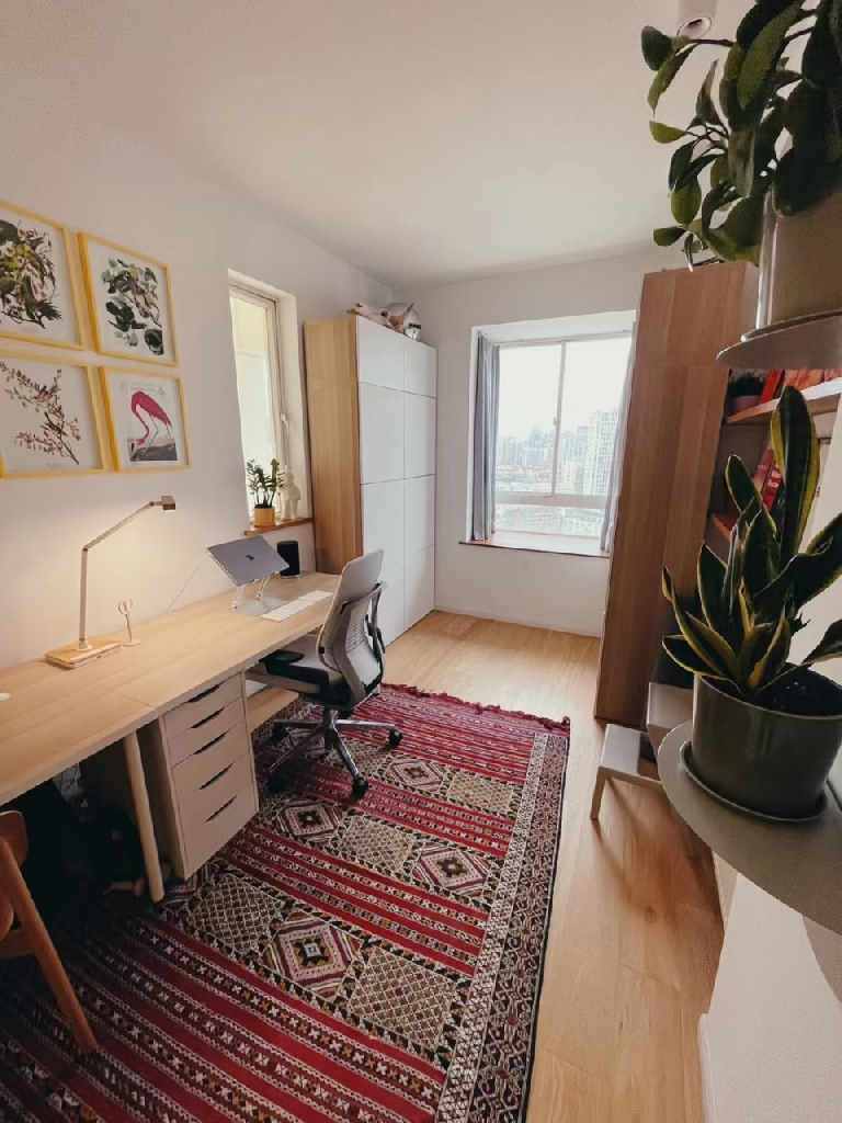 Manhattan Heights - Image 2