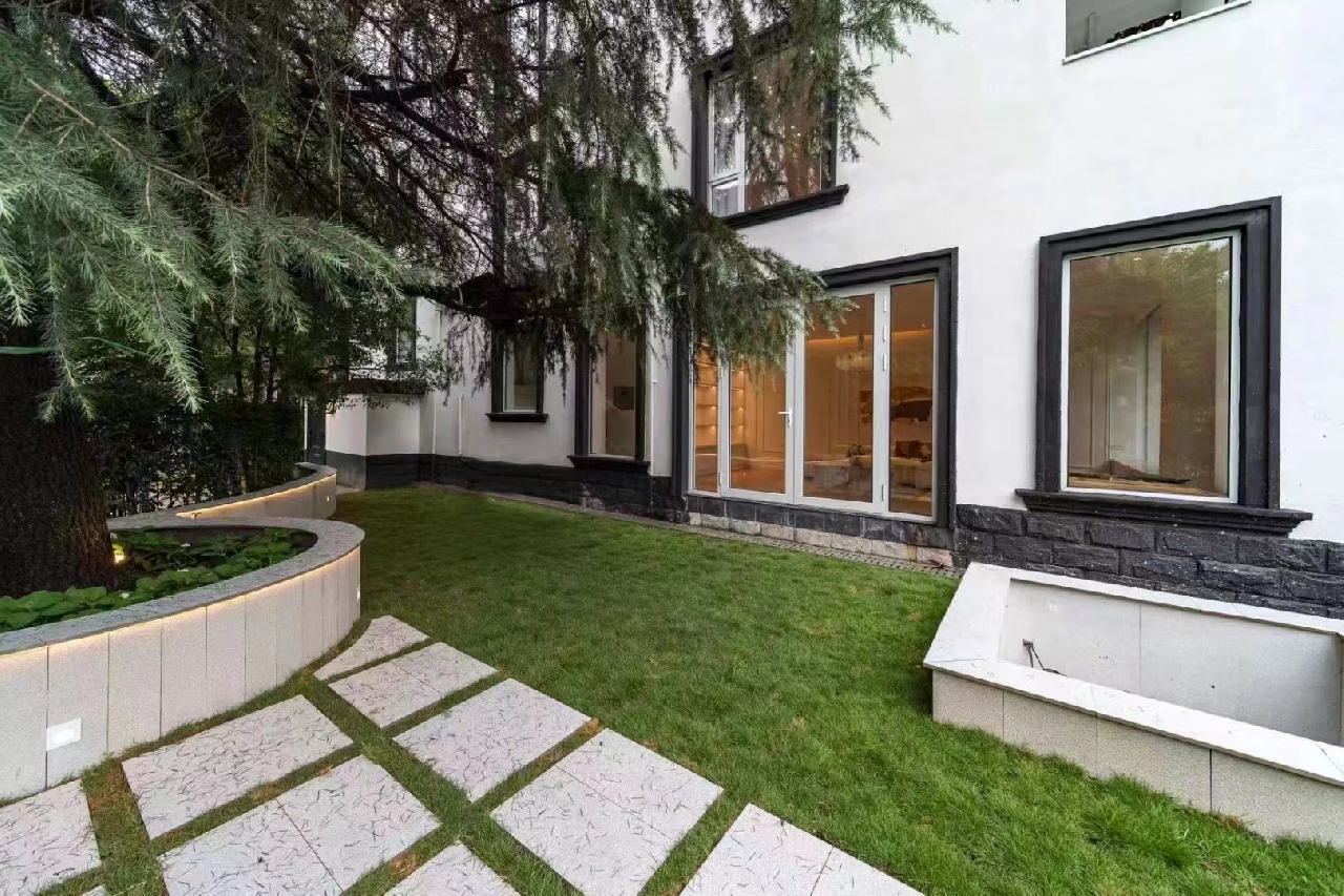 Cypress Heights - Image 7