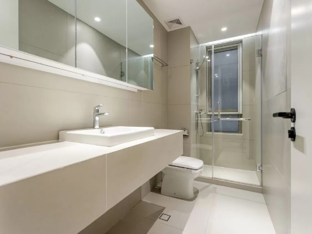 Jing An Four Seasons - Image 4