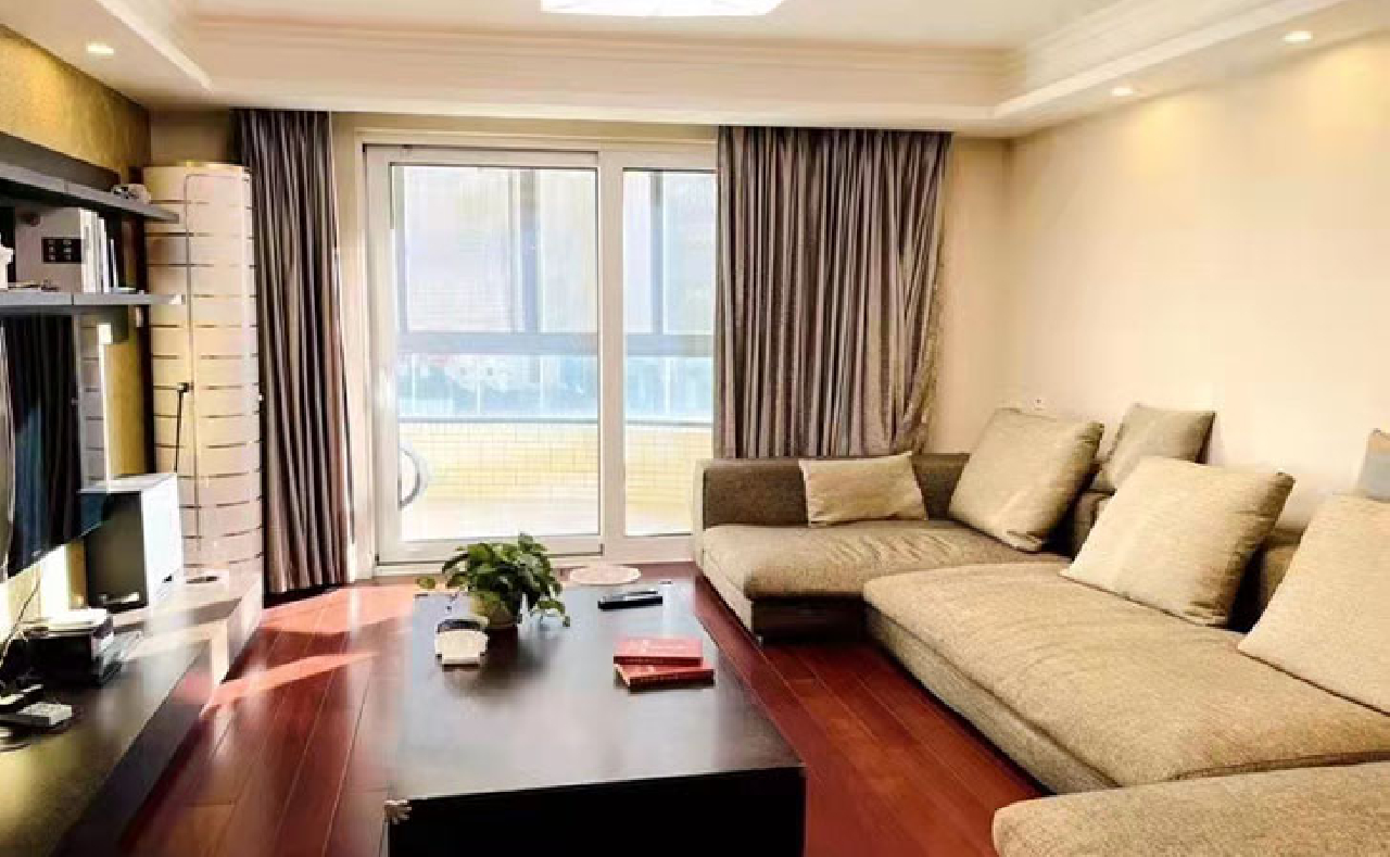 Triumphant Paradise - Image 5