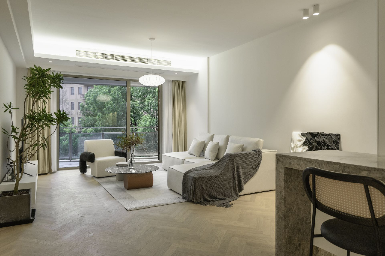 Jing An Four Seasons - Image 5