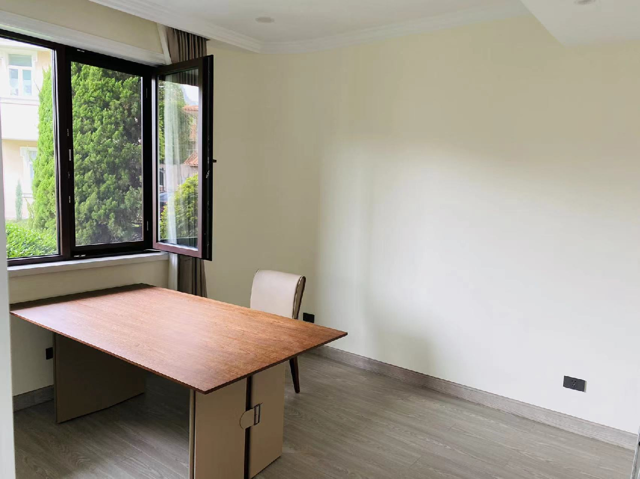 Jasmine Garden - Image 7