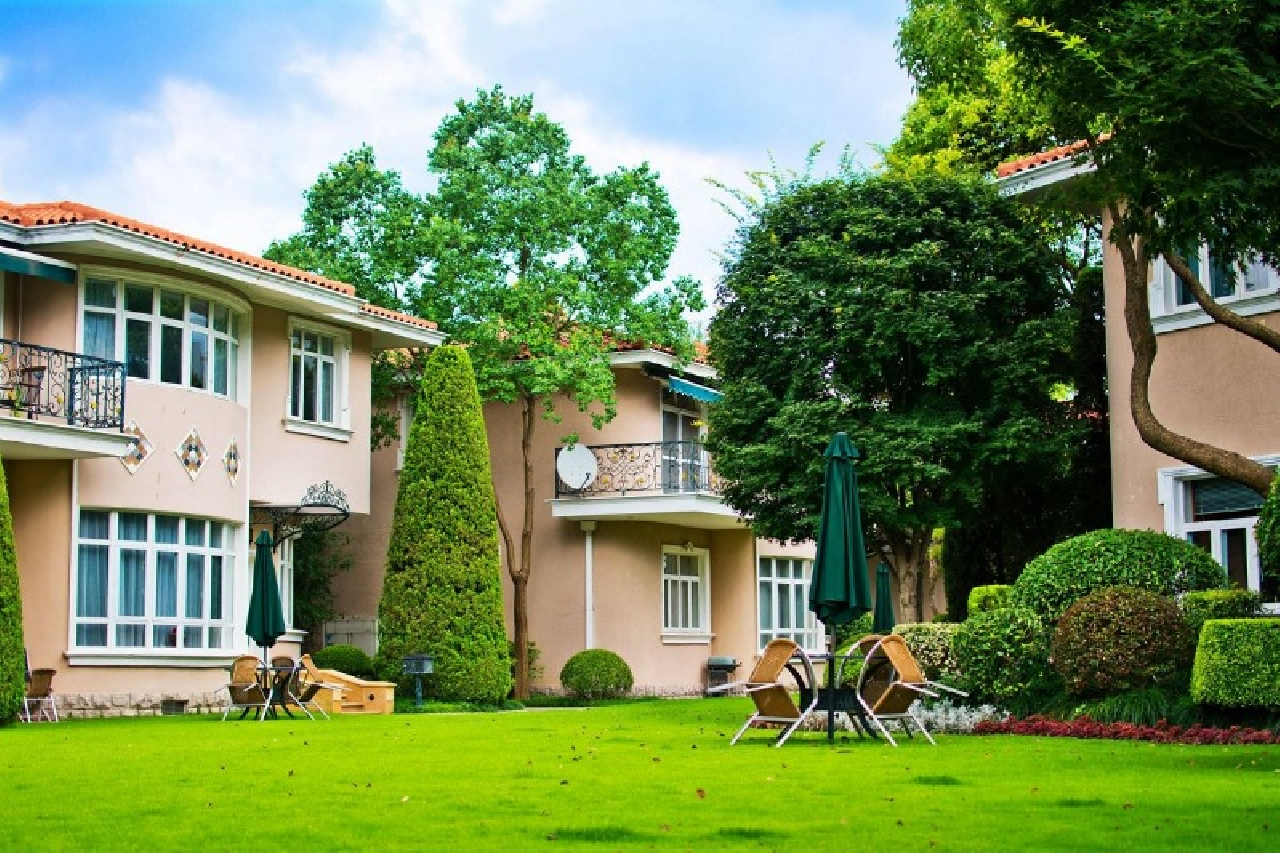 Jasmine Garden - Image 2