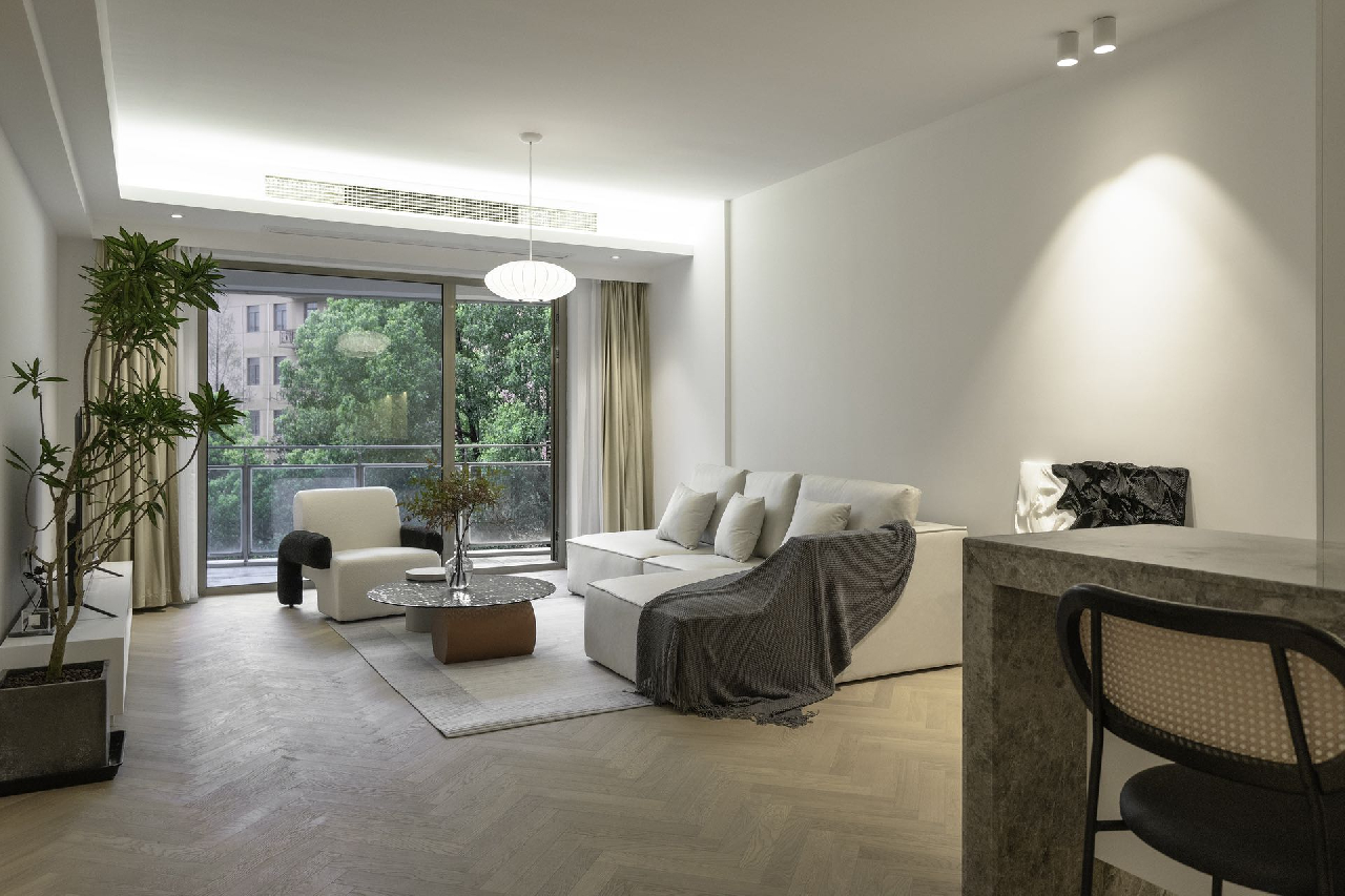 Jing An Four Seasons - Image 3