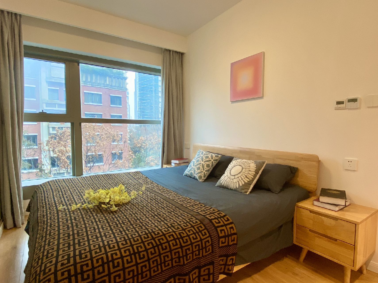 Eight Park Avenue - Image 4