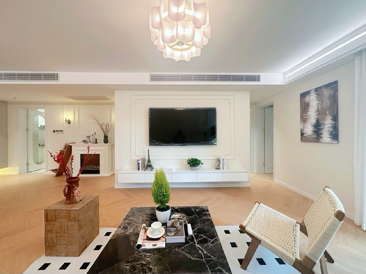 Eight Park Avenue - Image 2