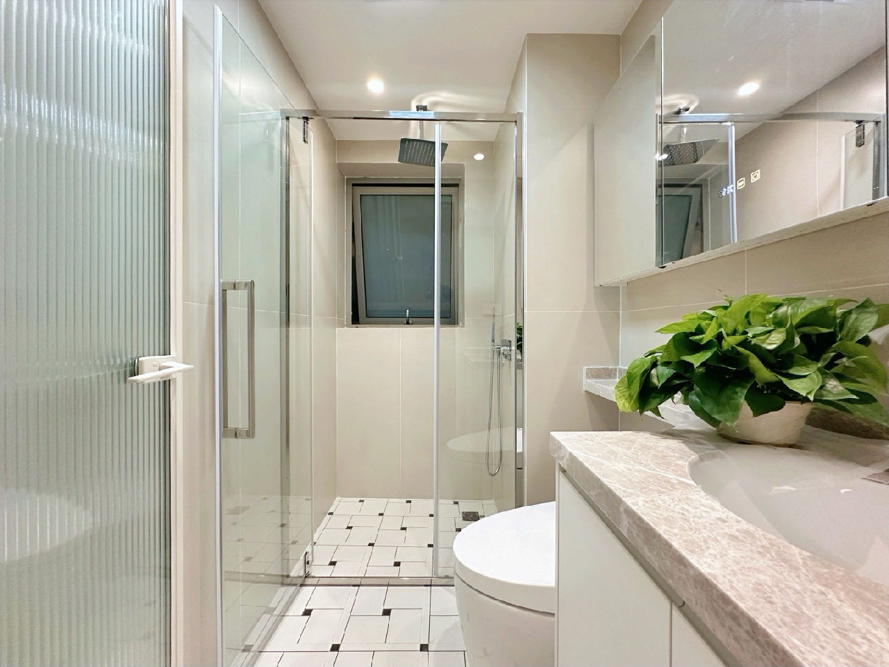 Eight Park Avenue - Image 14