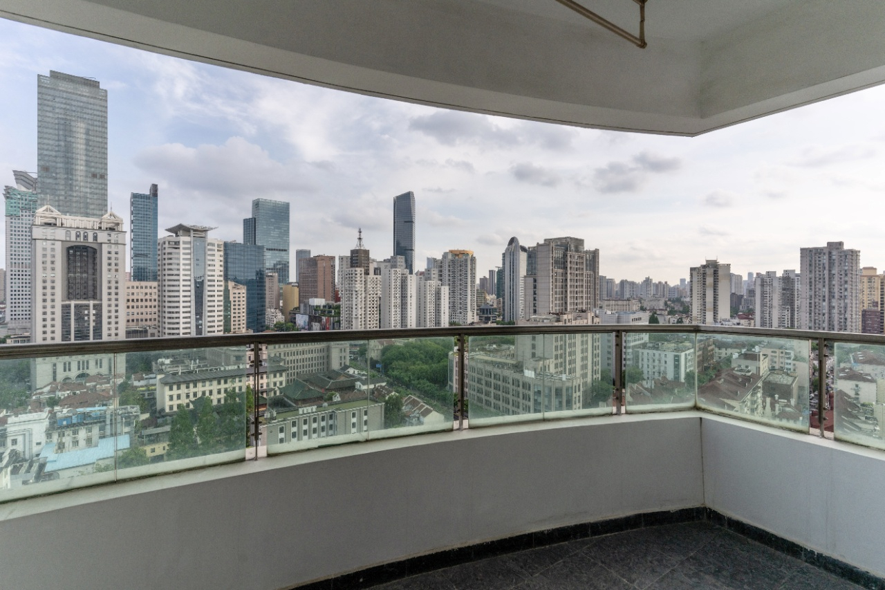 One Park Avenue - Image 5