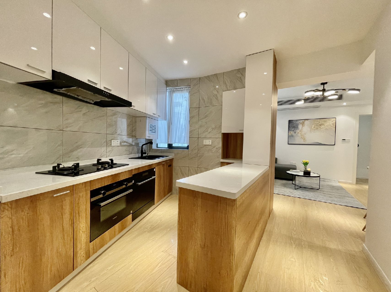 Top of City - Image 7