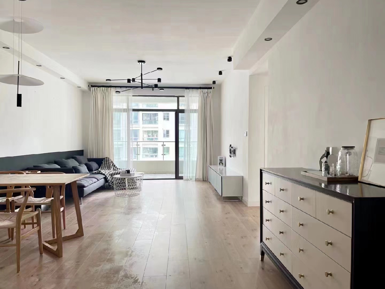 Top of City - Image 5