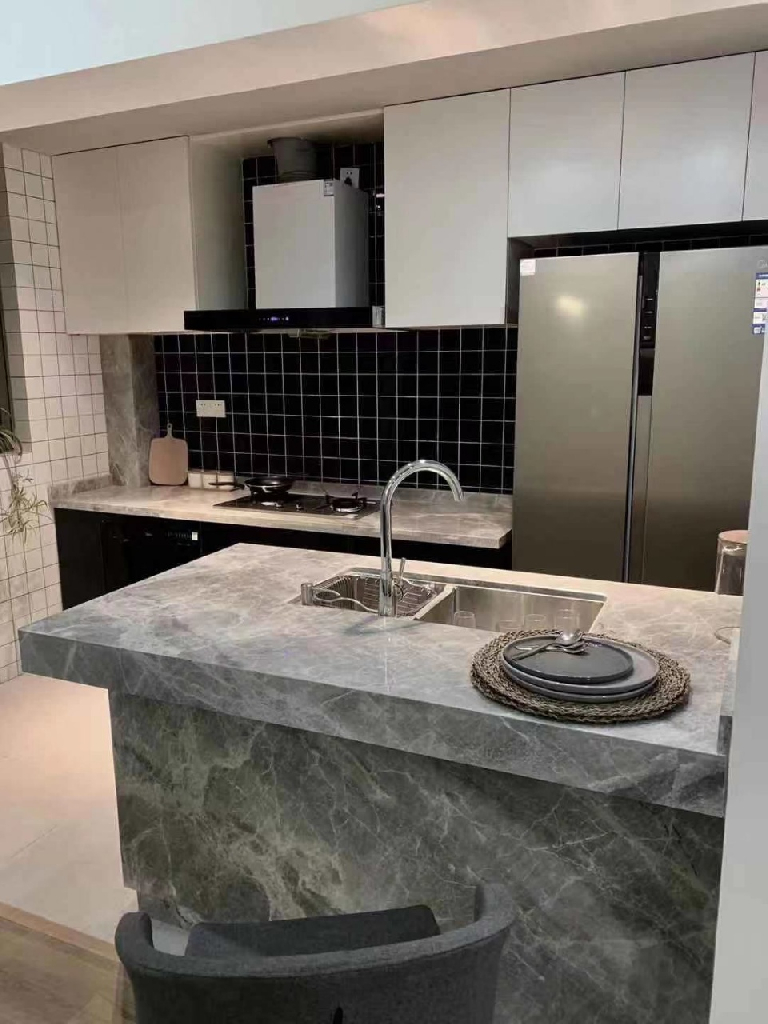 Top of City - Image 3