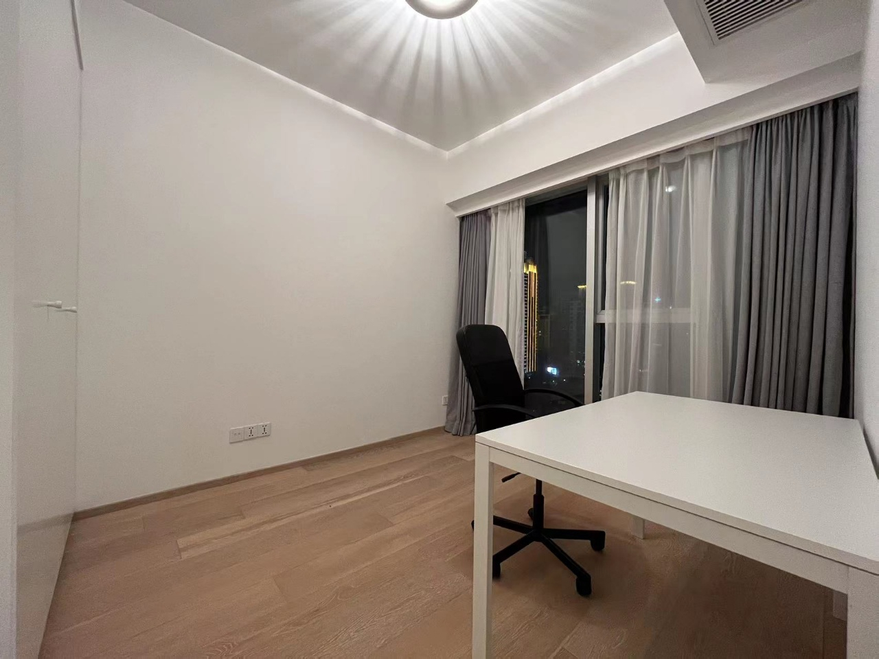 Crystal Pavilion - Image 9