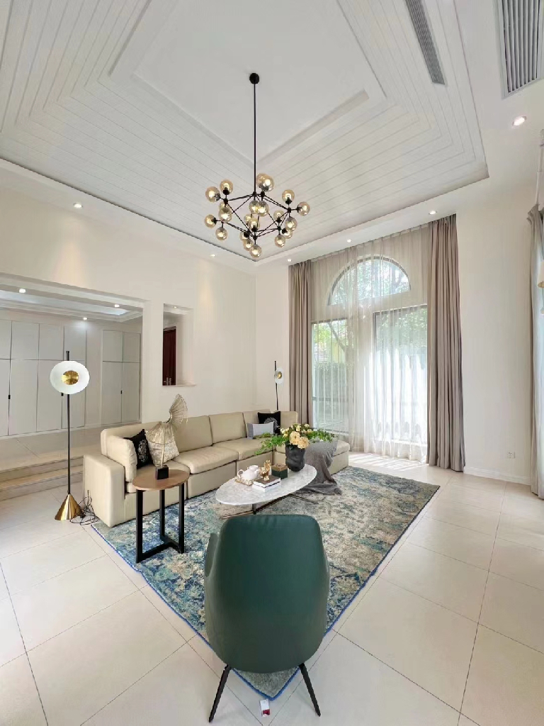 Shanghai Age-Risen Villa - Image 3