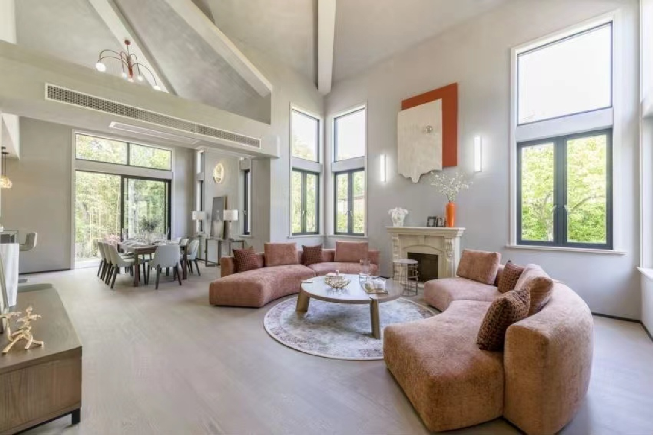 Violet Country Villa - Image 11