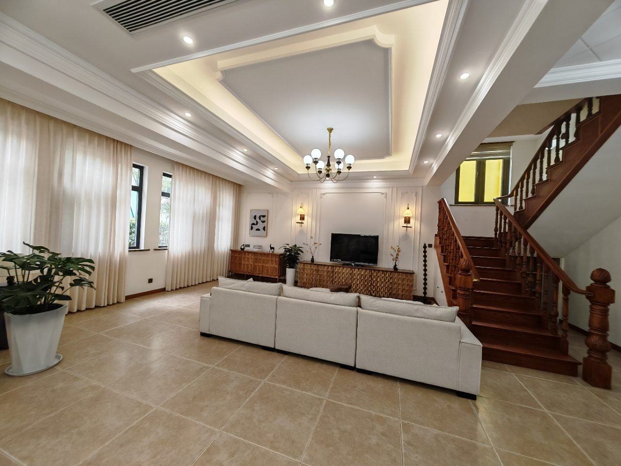 Jiu Shi West Suburb Villa