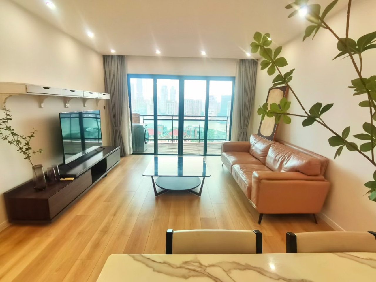 Yanlord Garden - Image 4