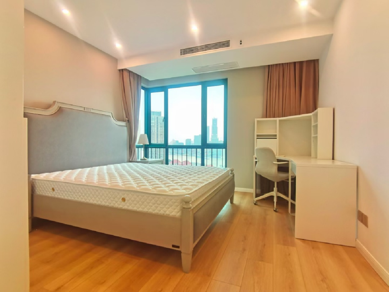 Yanlord Garden - Image 3