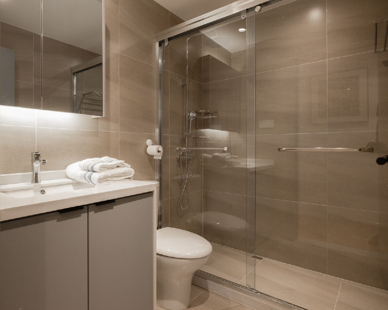 The Summit - Image 7