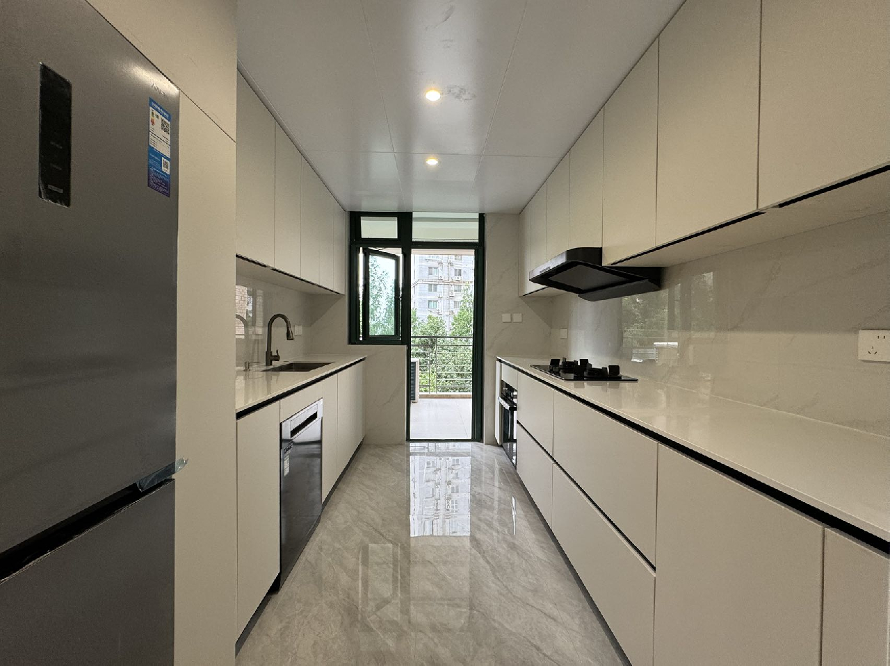 Yanlord Garden - Image 6