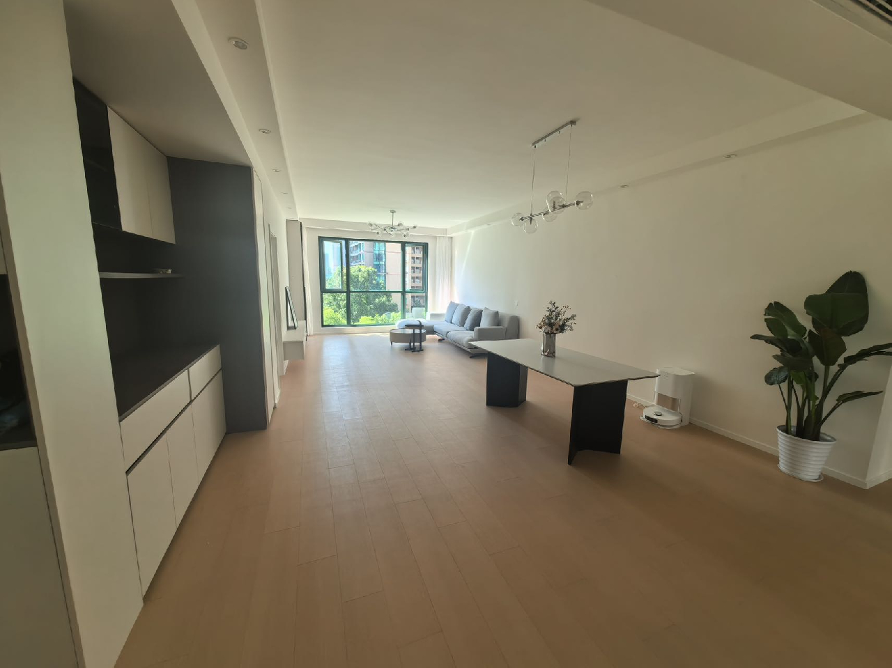 Yanlord Garden - Image 5