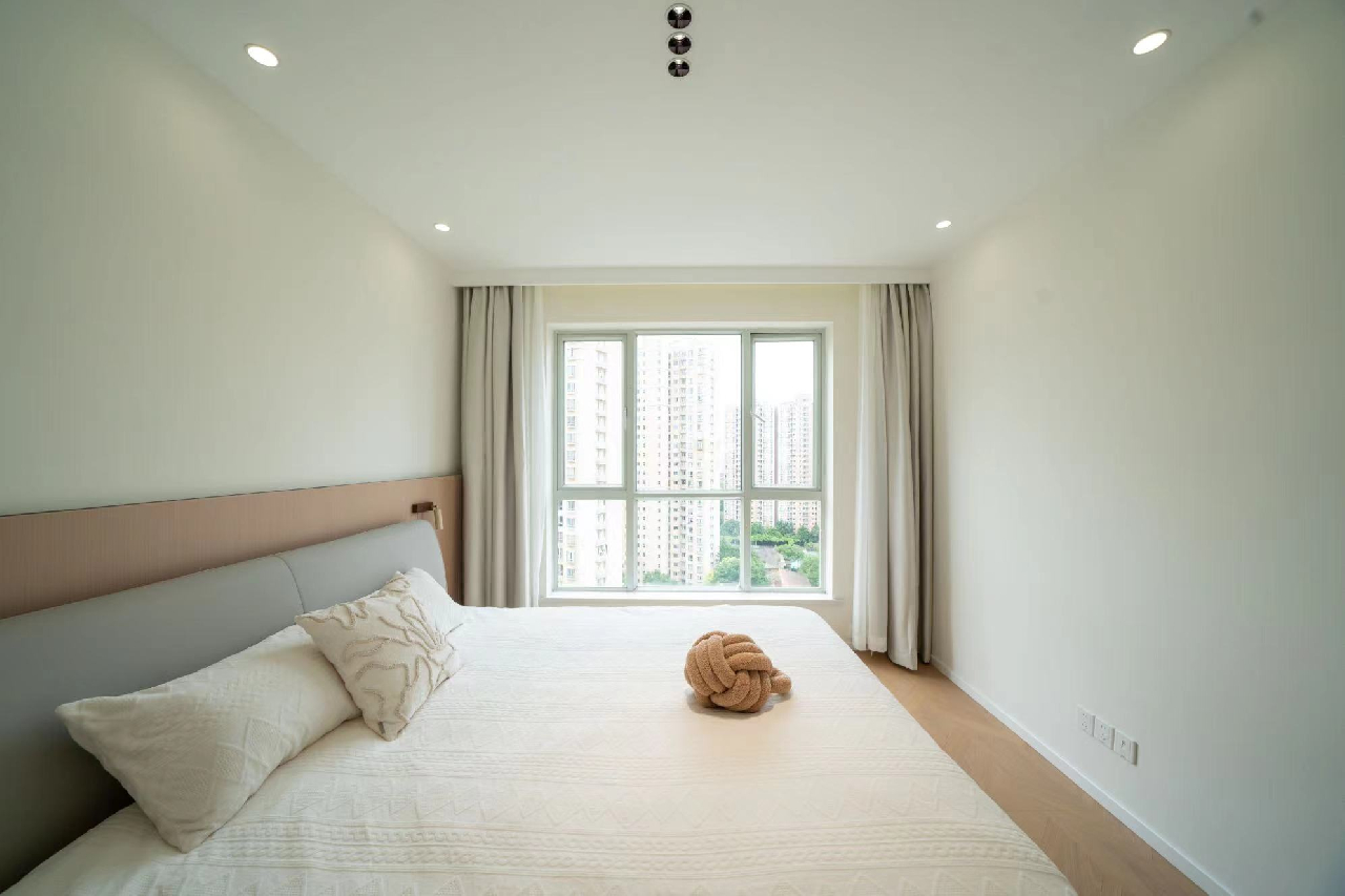 Oasis Riviera - Image 6