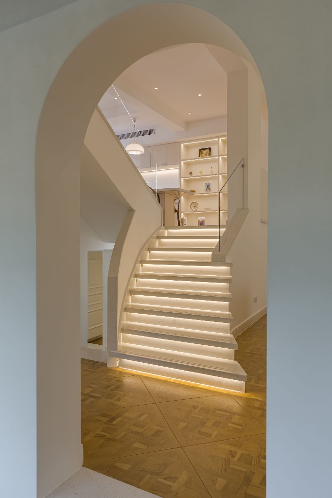 China Garden - Image 11