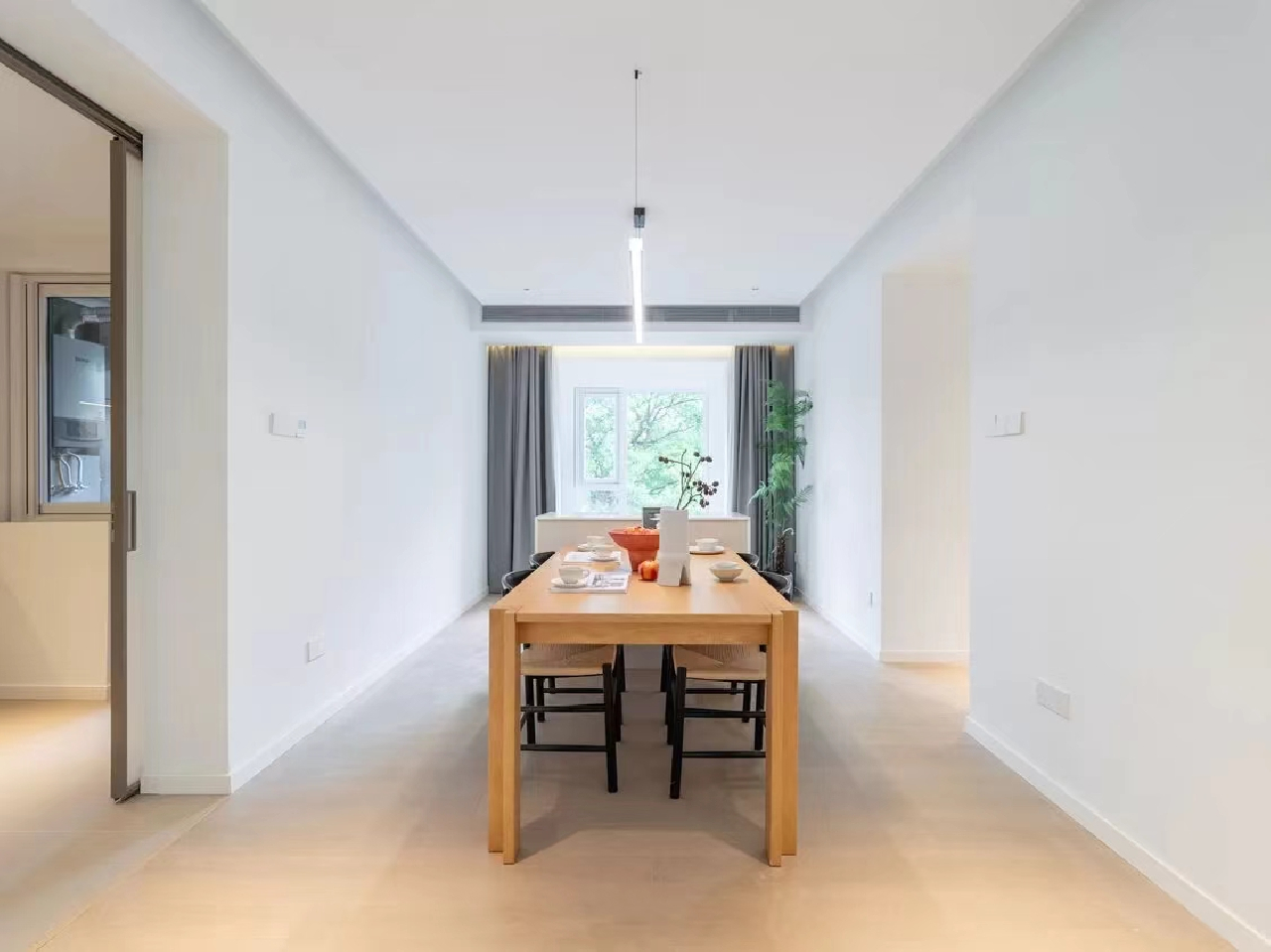 Royal Garden - Image 3