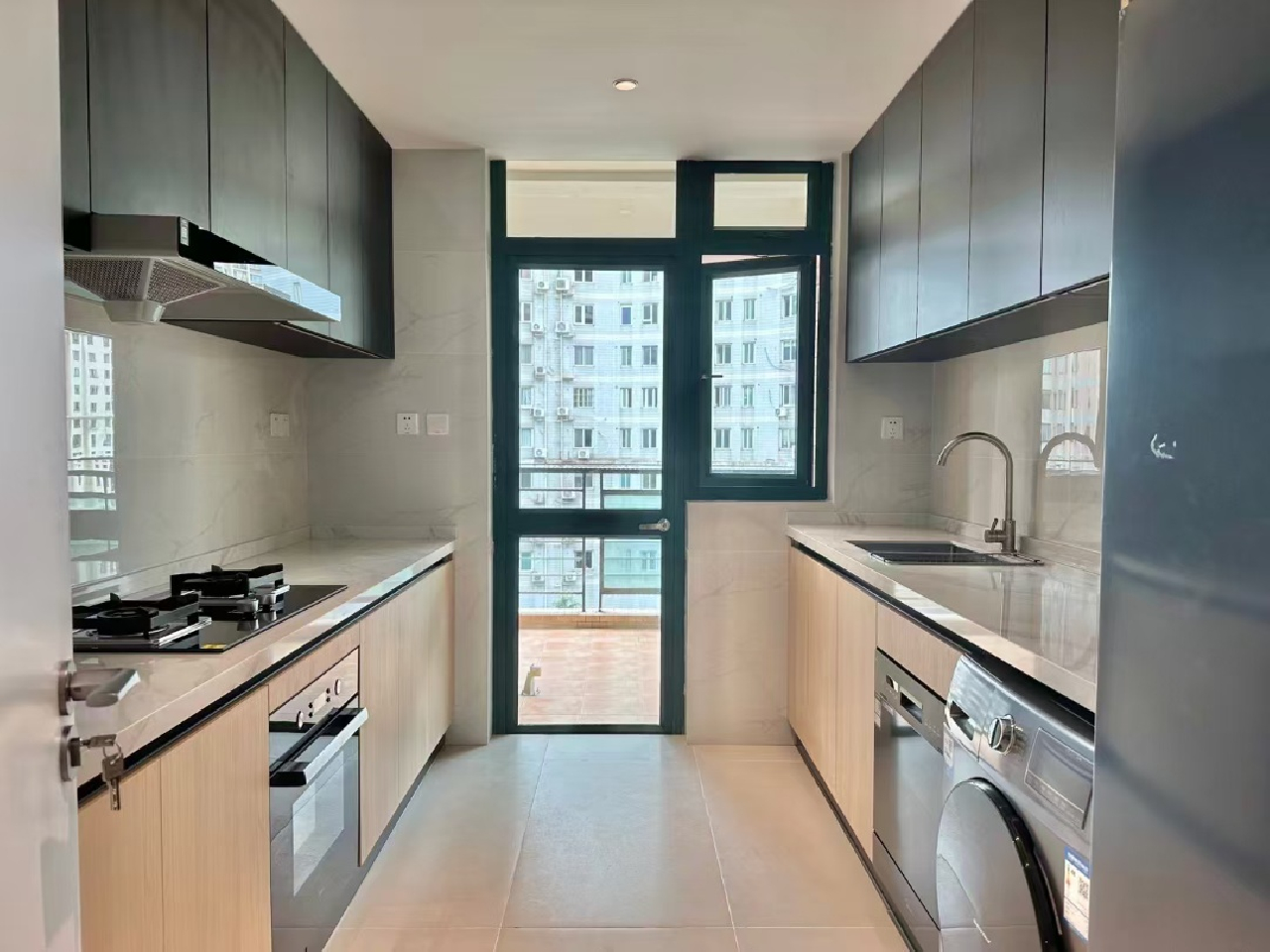 Yanlord Garden - Image 4