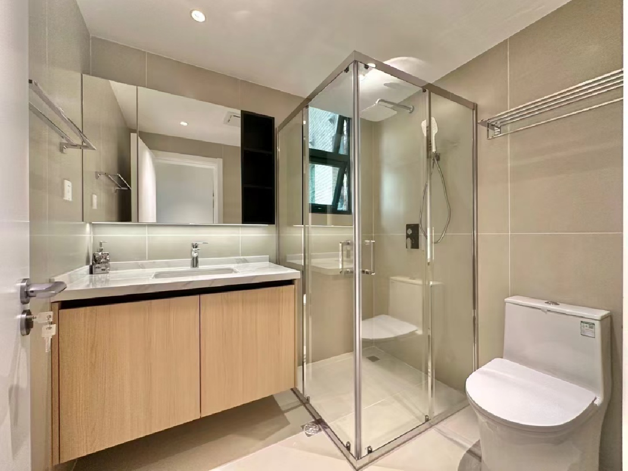 Yanlord Garden - Image 3