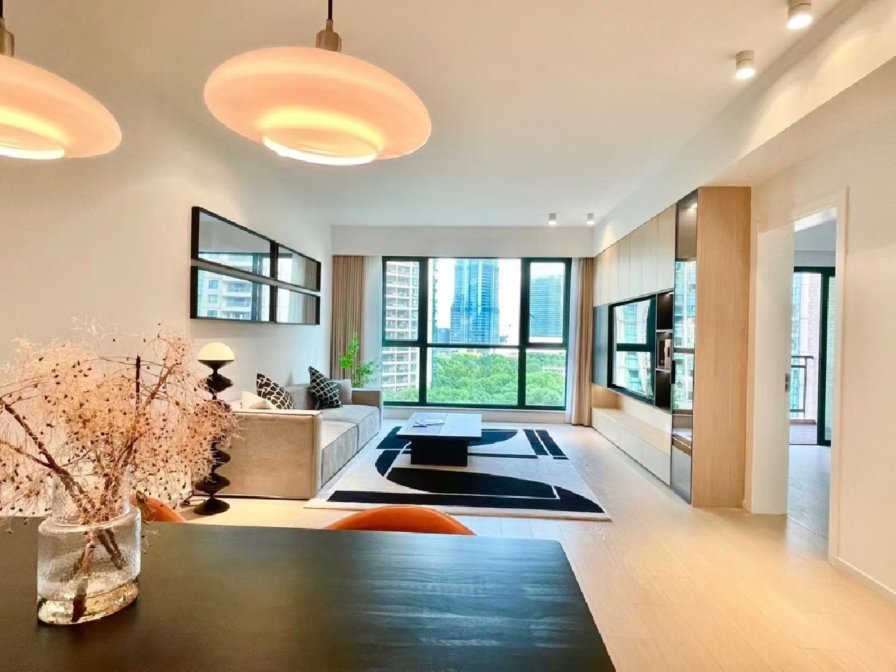 Yanlord Garden - Image 2