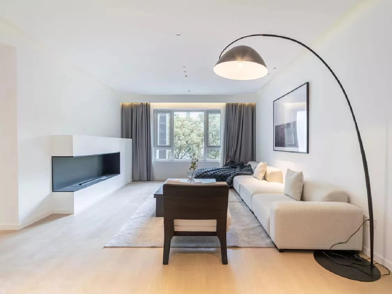 Royal Garden - Image 5