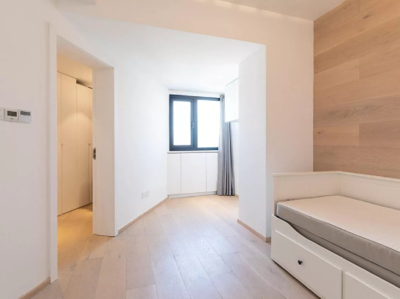 The Summit - Image 8