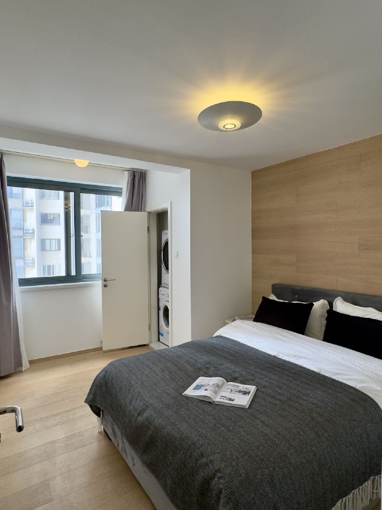 The Summit - Image 5