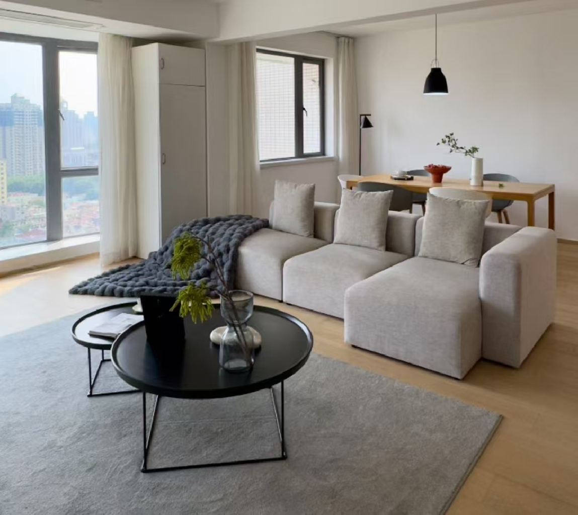 The Summit - Image 10